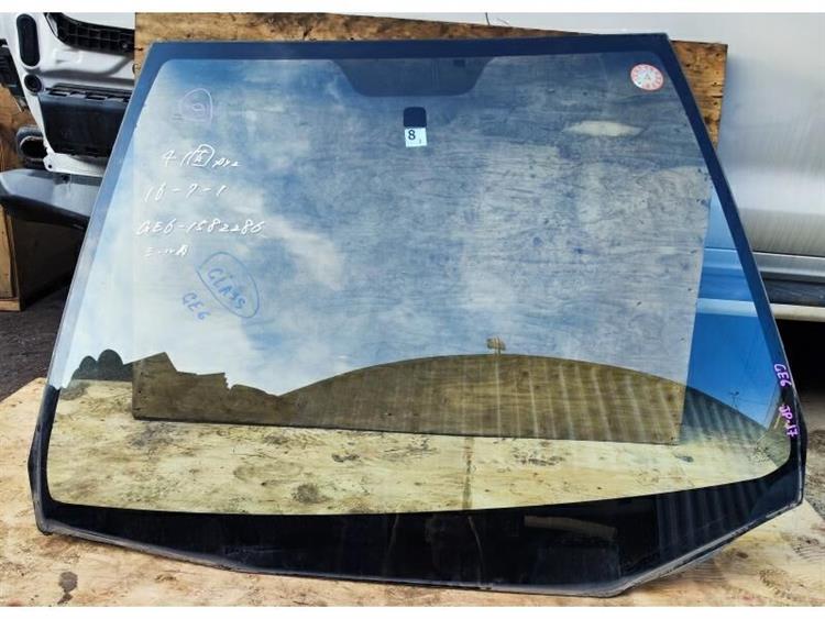 Лобовое стекло Хонда Фит в Агинском 255791